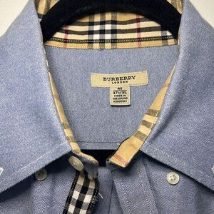 Men’s Burberry Button Down in Light Blue